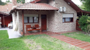 Casa hasta 5 personas solo familias zona centro de villa gesell